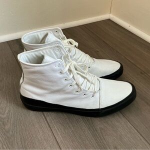 Used Converse 153647C All Star AS Quantum White Leather High Top mens 13US